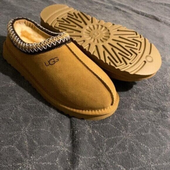 UGG Tan Slippers with Black Accents - Picture 3 of 5
